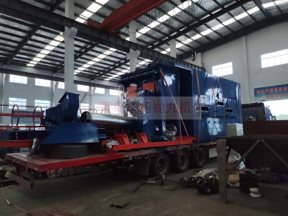 Q3720吊鉤式拋丸機裝車發貨圖